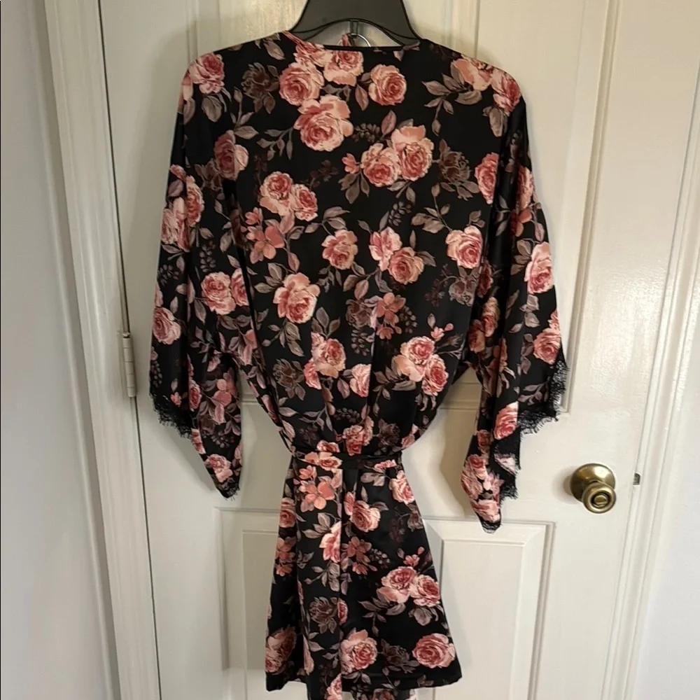 VS Secret Treasures Set , Elegant Black & Pink Rose Robe,Shorts& Camisole